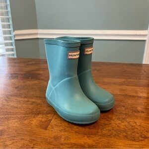 Kids teal hunter boots size boys 6 girls 7
